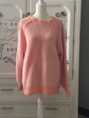 BKE Peach Crewneck Sweater